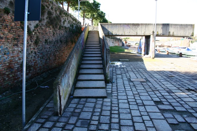scalesottoponte2
